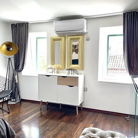 Providenca Apartment *