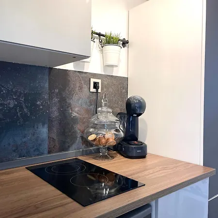 Providenca Apartman *